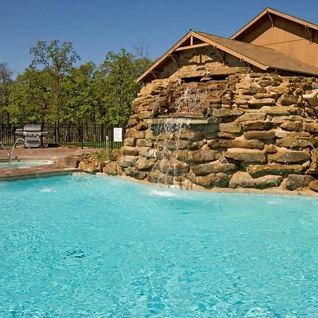 Postoak Lodge And Retreat Tulsa Pokoj fotografie
