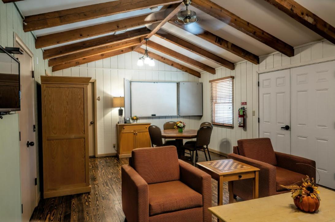Postoak Lodge And Retreat Tulsa Exteriér fotografie