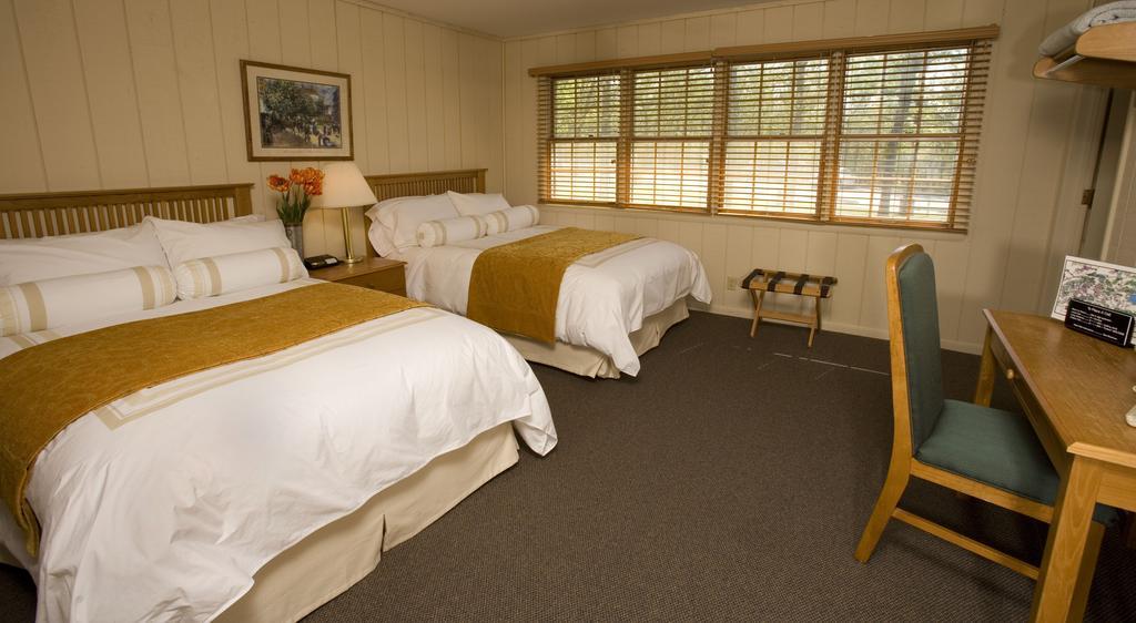 Postoak Lodge And Retreat Tulsa Pokoj fotografie