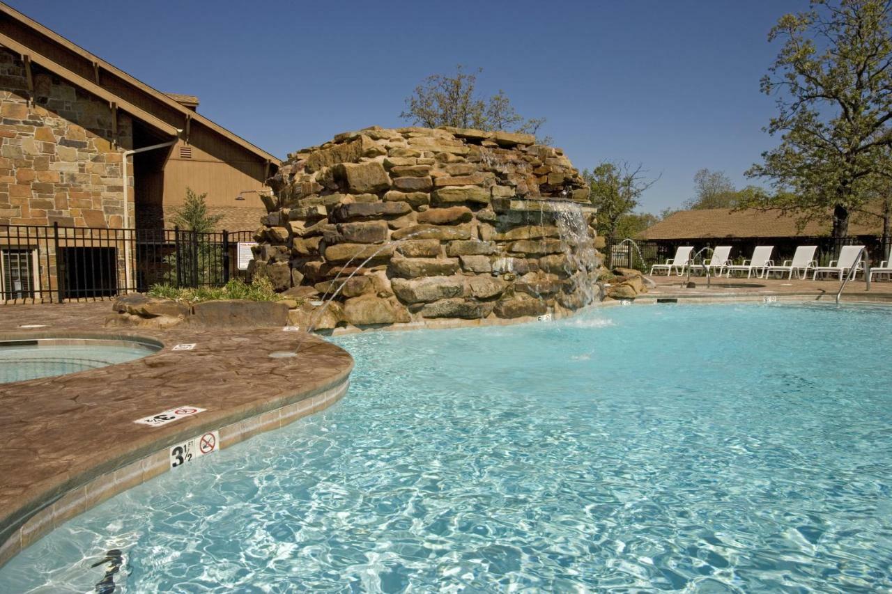 Postoak Lodge And Retreat Tulsa Pokoj fotografie